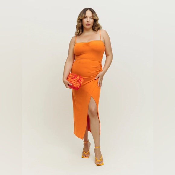 Reformation Dresses & Skirts - Reformation Formosa Knit Dress